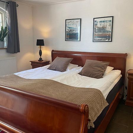 Sjöbo Husargardens Bed & Breakfast מראה חיצוני תמונה